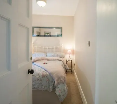 The On The Diamond Donegal Town